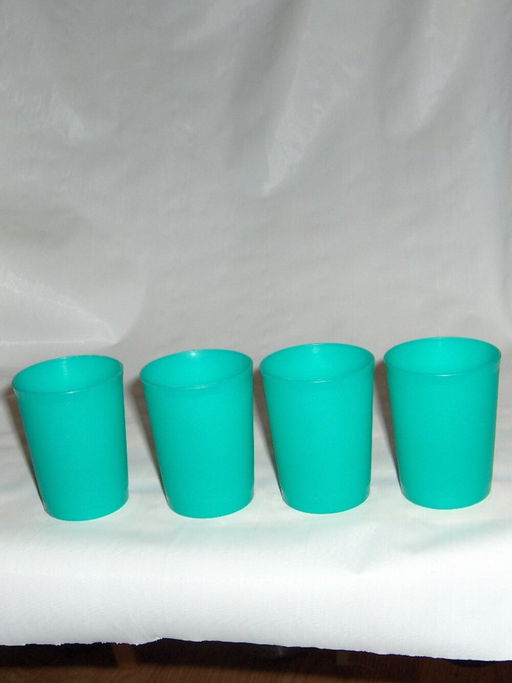 Vintage Tupperware Juice Cups, Lot of 4